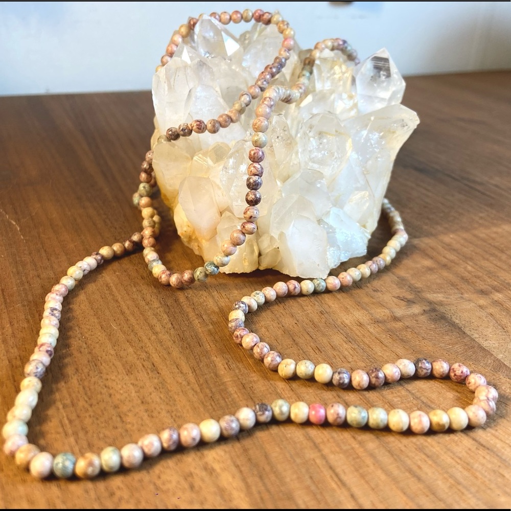 Vintage 1990s Small Pastel Stone Beaded Hippie Necklace